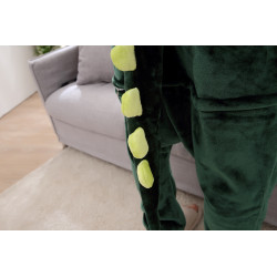 Ieslēdzies jautrībā ar mūsu pieaugušo dinozauru plīša kostīmu!