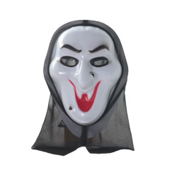 Iedziediniet savus draugus ar šo biedējošo Helovīna masku!