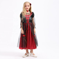 Meiteņu vampīra kostīms