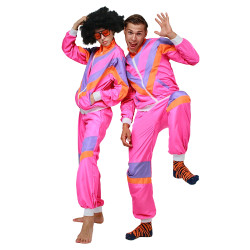 80-to gadu stila rozā sporta kostīms