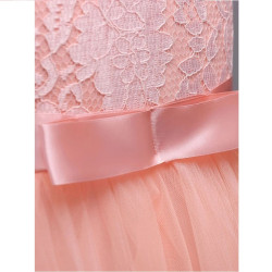 Rozā kleita mazajām princesēm