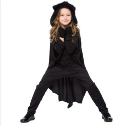 Transform your child into a spooky bat with this fun costume!