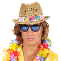 Salmu pludmales cepure